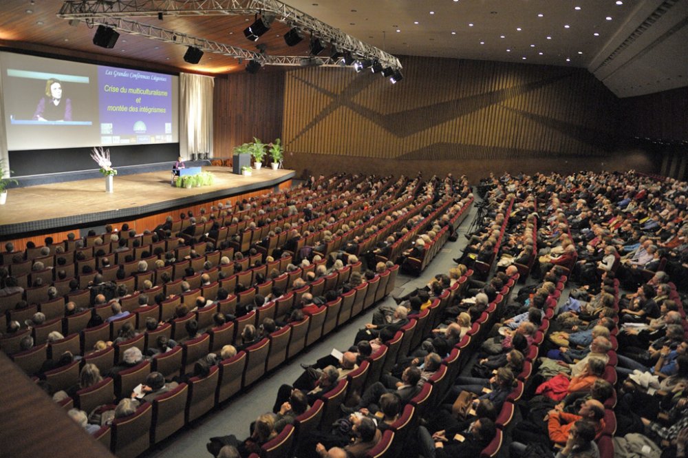 Les Grandes conférences Liégeoises Bart Van Loo : Les Téméraires à l'Institut Zoologique (Aquarium)