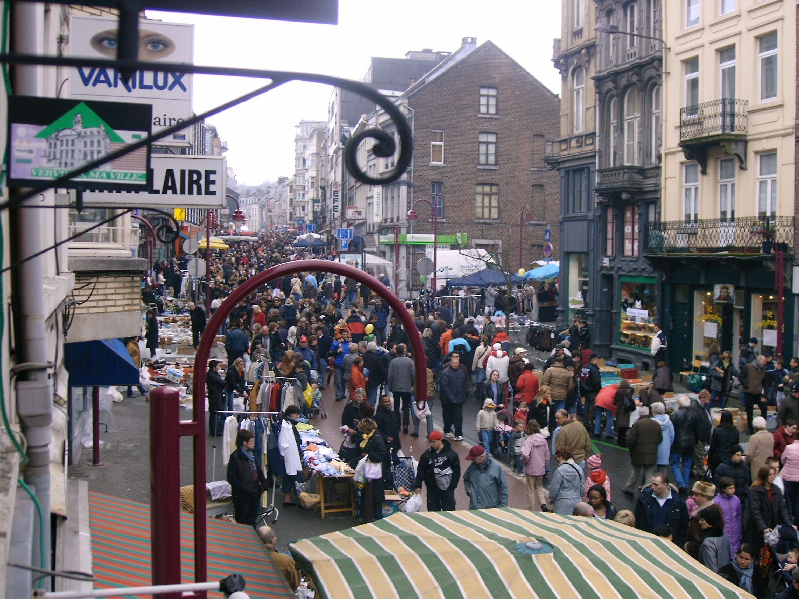 Grande brocante du lundi de Pâques à Verviers