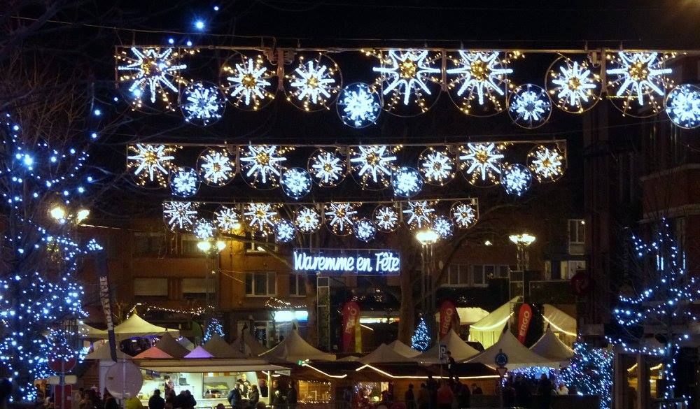 Village de Noël de WAREMME Place Roi Albert